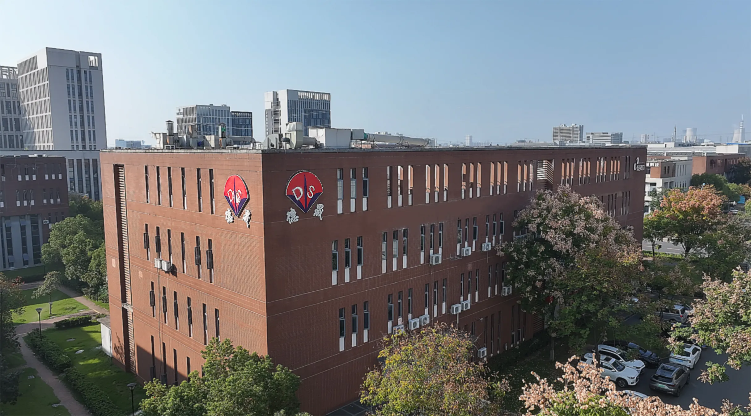 公司大楼(1).jpg